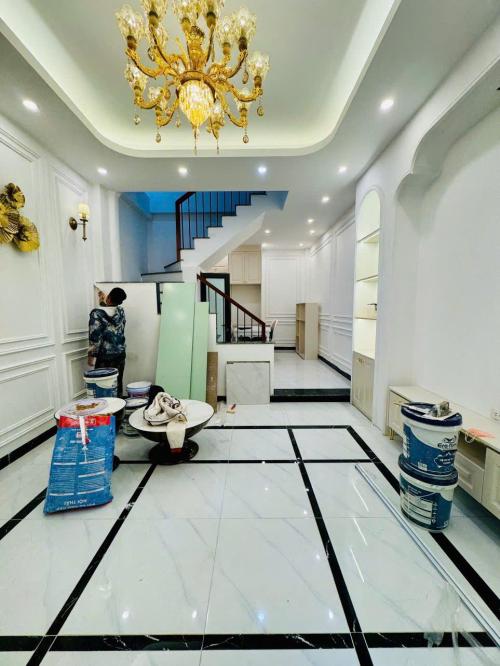 Nhà Phố Trạm 45m2 5 Tầng - Lô Góc Gara Ô Tô - Sở Hữu Ngay Từ 6,9 tỷ